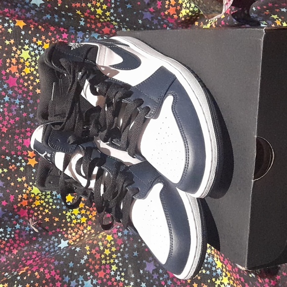 Air jordan 1 Mid - Picture 4 of 9